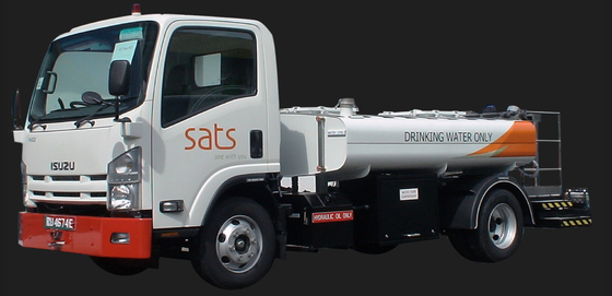 Materiały środowiskowe 4000-litrowy samochód serwisowy Isuzu Chassis